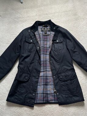 Barbour Ladies Waxed Jacket with Plaid Lining US size 4